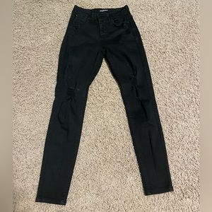 Denim co. size 1. ripped at knees.